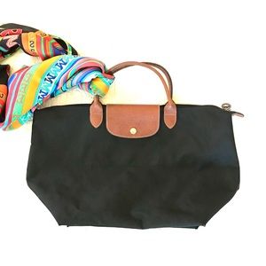 Longchamp Medium Top Handle Black Le Pliage Tote